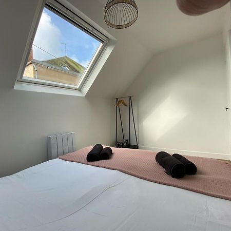 Au Coeur De Ville Laval  Habitación foto